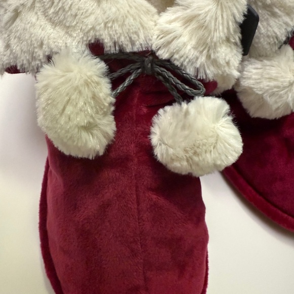 Cozy Faux Fur Slipper Booties - Picture 3 of 5